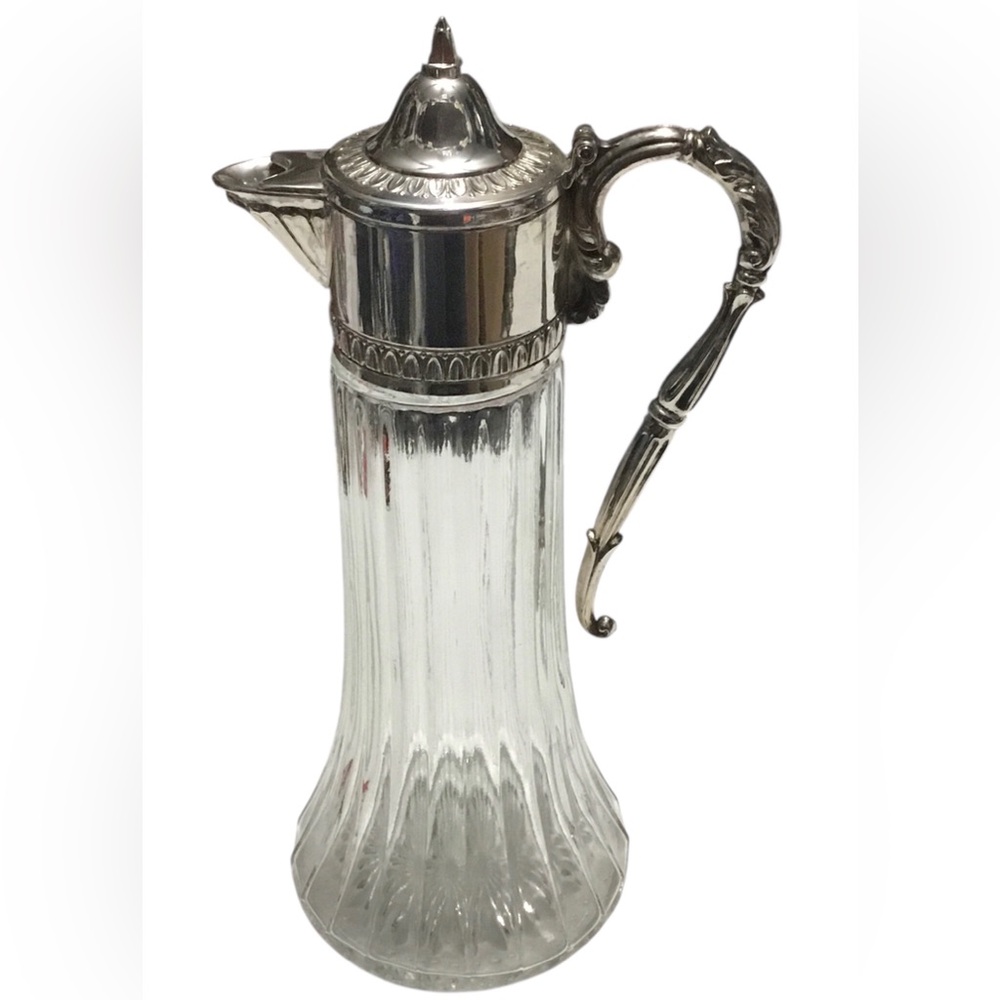 Vintage Raimond Italy 🇮🇹 silver plate decanter